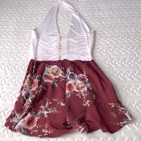 Zaful Elastic Floral Romper - Picture 2 of 4